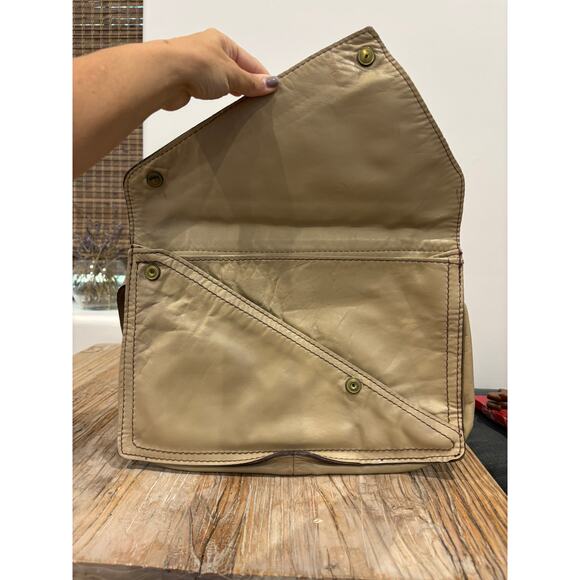 Gaetano Vintage Leather Tan Wristlet Clutch Purse - Picture 2 of 6